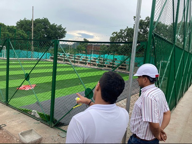 Mantenimiento y Adecuaciones de La Cancha Naever Arenas